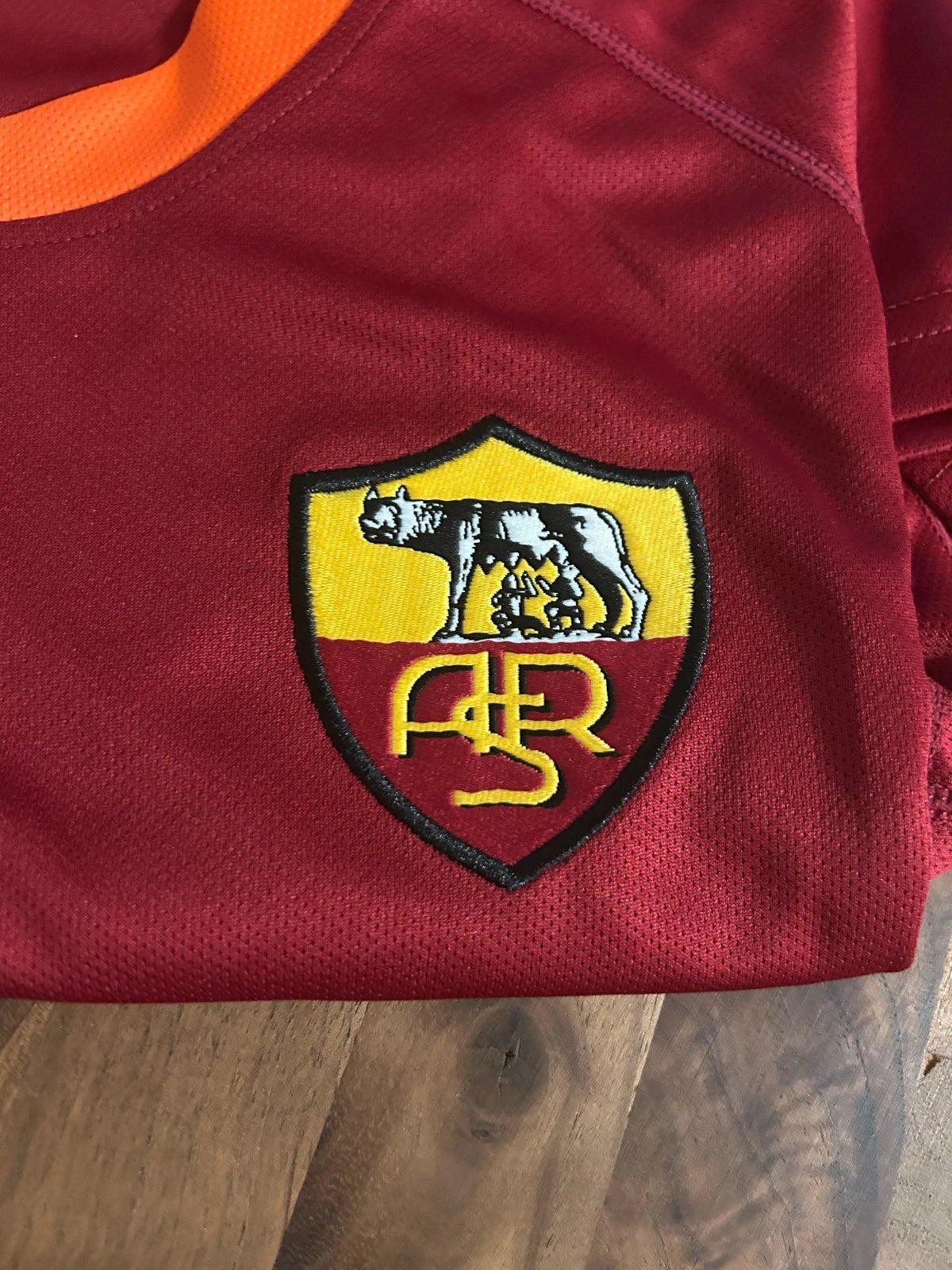 AS Roma 2000/01 Home Jersey – Totti #10 – Kappa