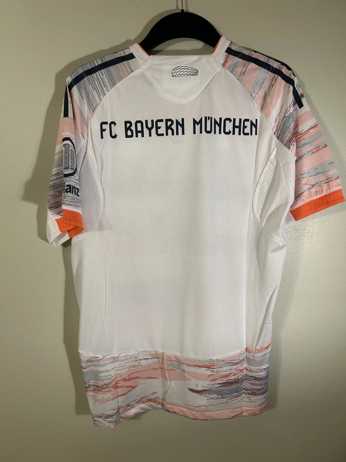 Bayern Munich 2025/26 Away Jersey – Adidas