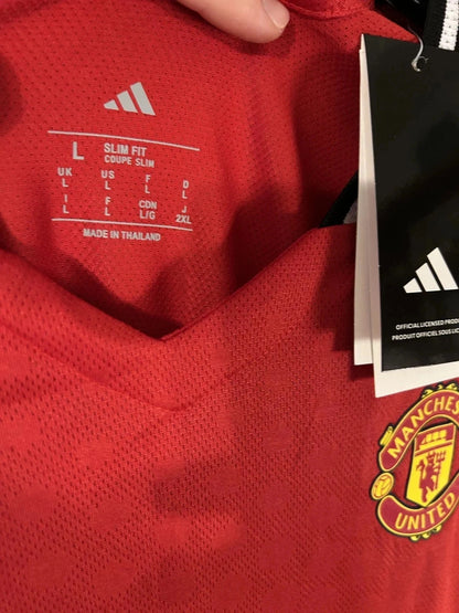 Manchester United 2025/26 Home Jersey – Adidas