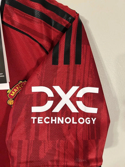 Manchester United 2025/26 Home Jersey – Adidas