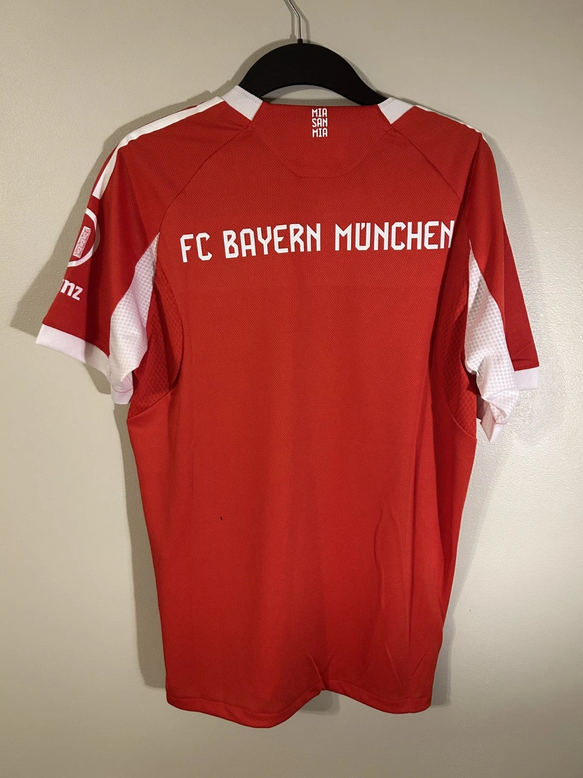 Bayern Munich 2025/26 Home Jersey – Adidas
